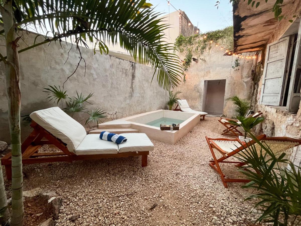 Unique Mystic Pool Yard Only 3 Blocks Main Sq Villa Mérida Kültér fotó